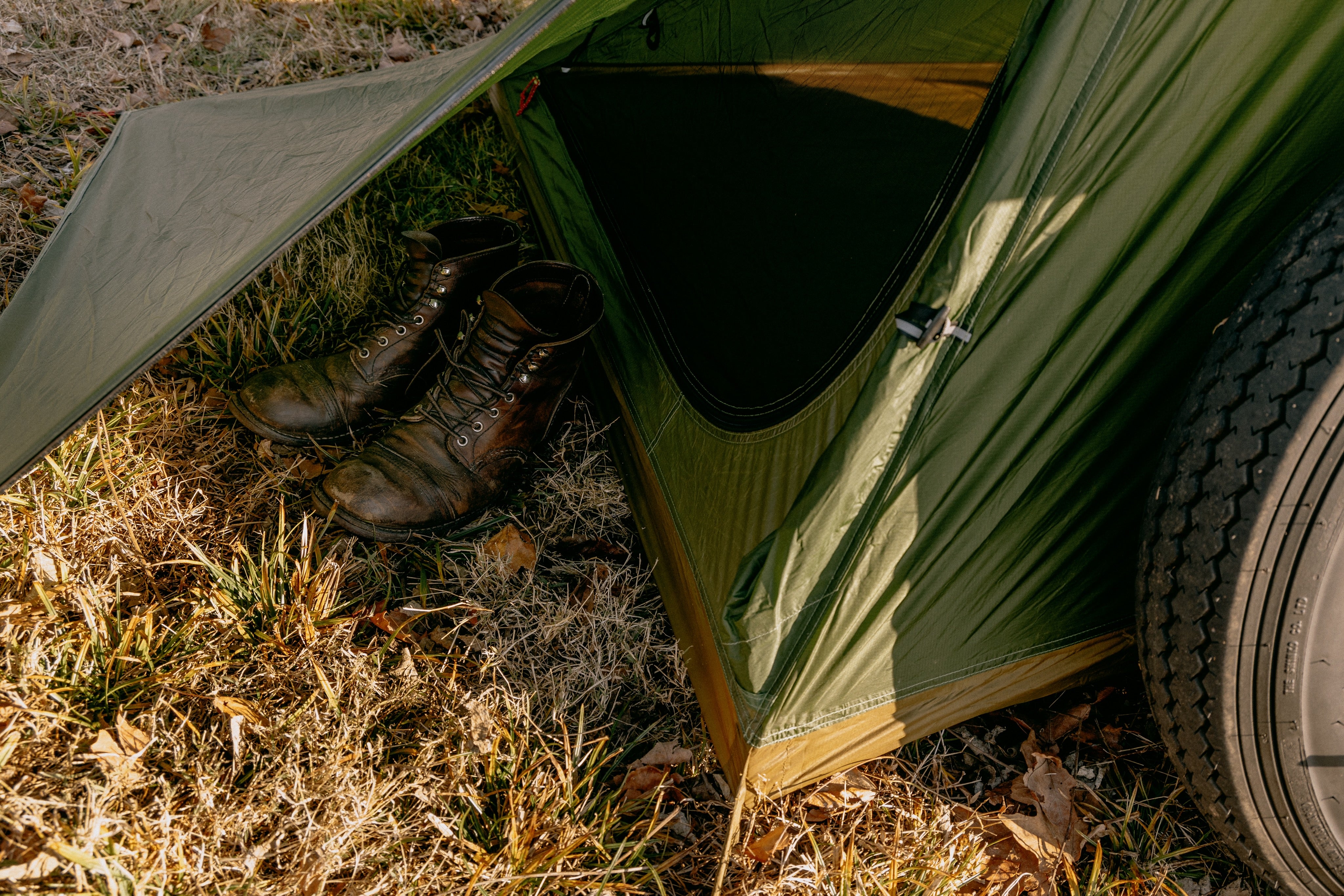 Nomad 5 Motorcycle Tent