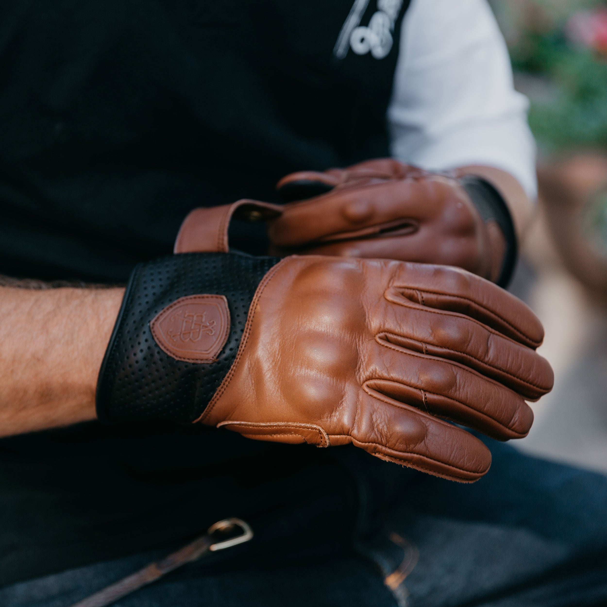 Casted Glove - Abel Brown