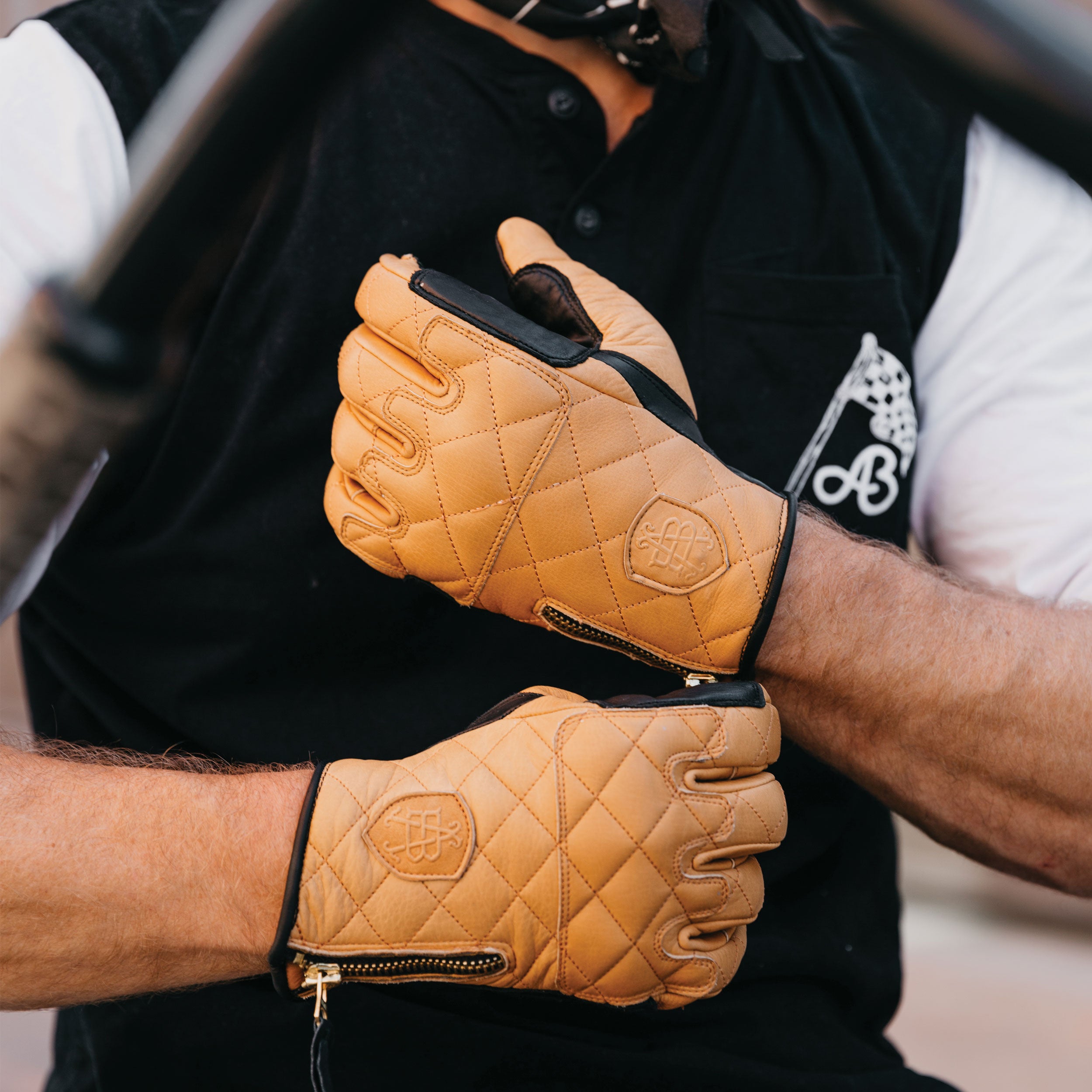 Duster Glove - Abel Brown