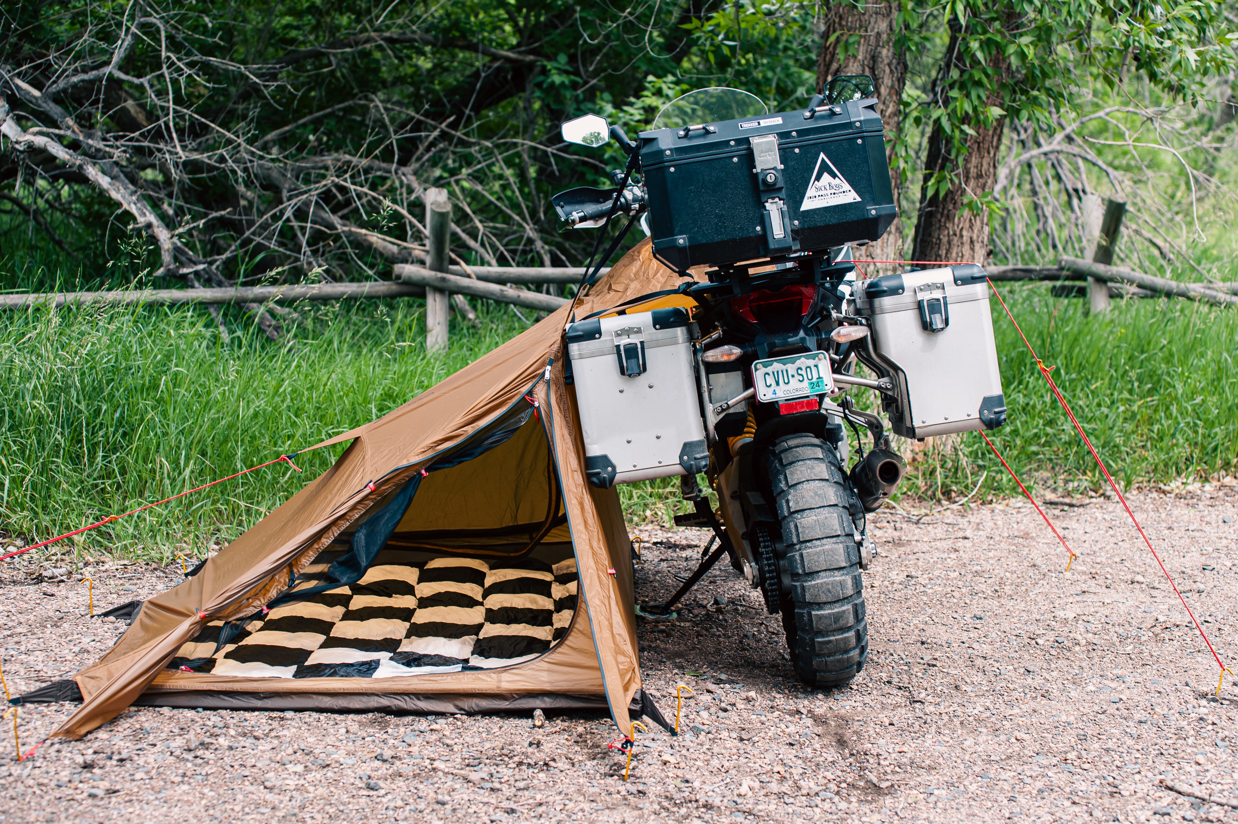 Nomad 4 Motorcycle Tent